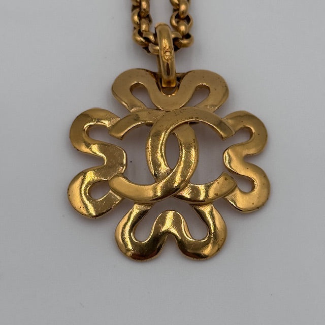 Chanel Vintage CC Floral Medallion Necklace