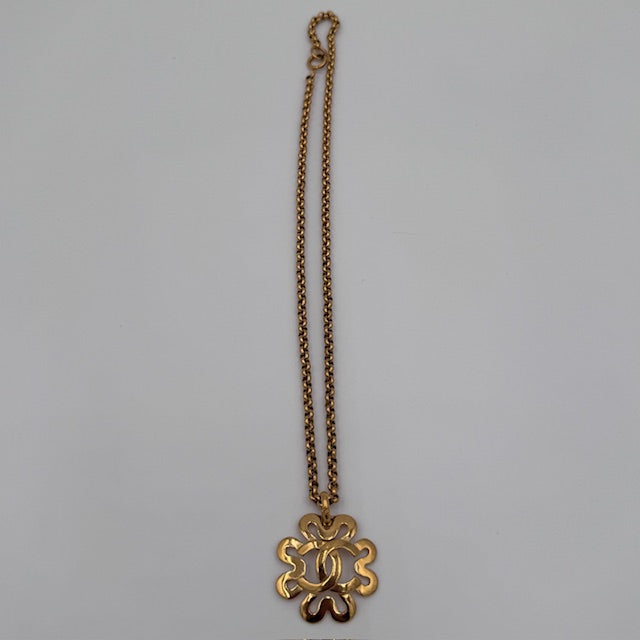 Chanel Vintage CC Floral Medallion Necklace