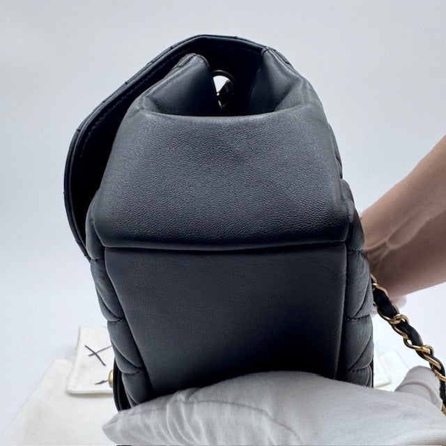 Chanel Vintage Classic Flap Medium - Navy Quilted Lambskin with Gold-Tone Hardware