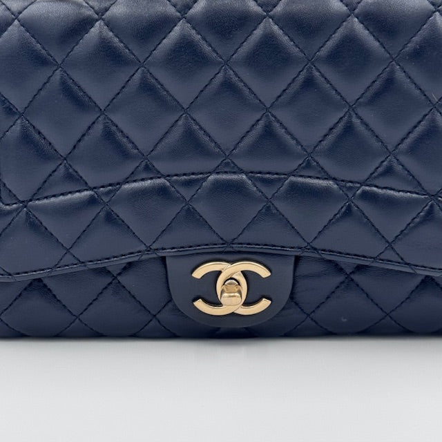 Chanel Vintage Classic Flap Medium - Navy Quilted Lambskin with Gold-Tone Hardware