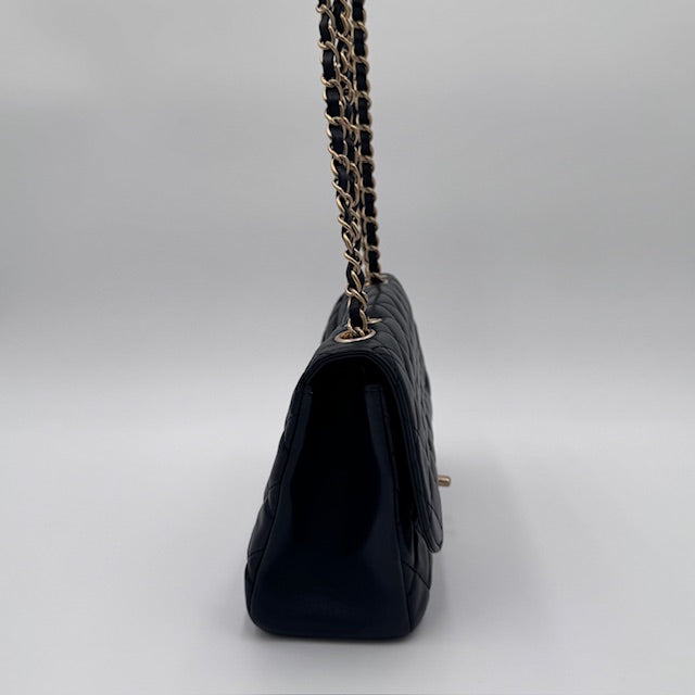 Chanel Vintage Classic Flap Medium - Navy Quilted Lambskin with Gold-Tone Hardware