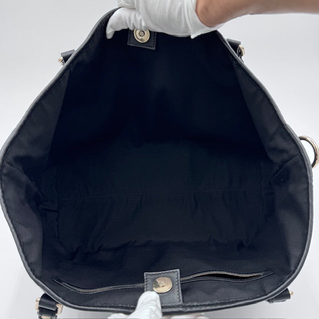 Gucci GG Guccissima Black Leather Tote Bag