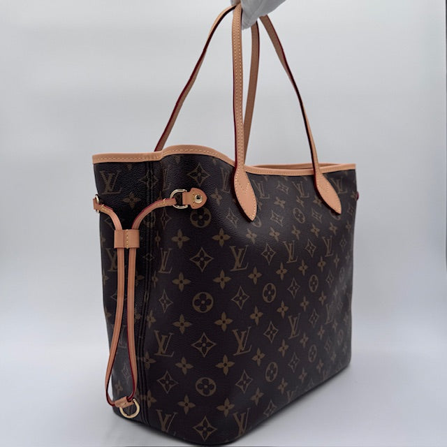 Louis Vuitton Neverfull MM Monogram Canvas Tote