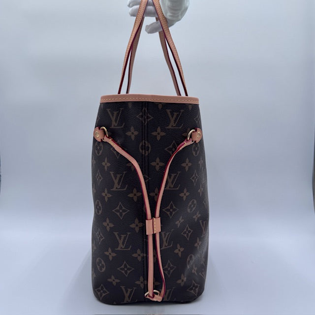 Louis Vuitton Neverfull MM Monogram Canvas Tote