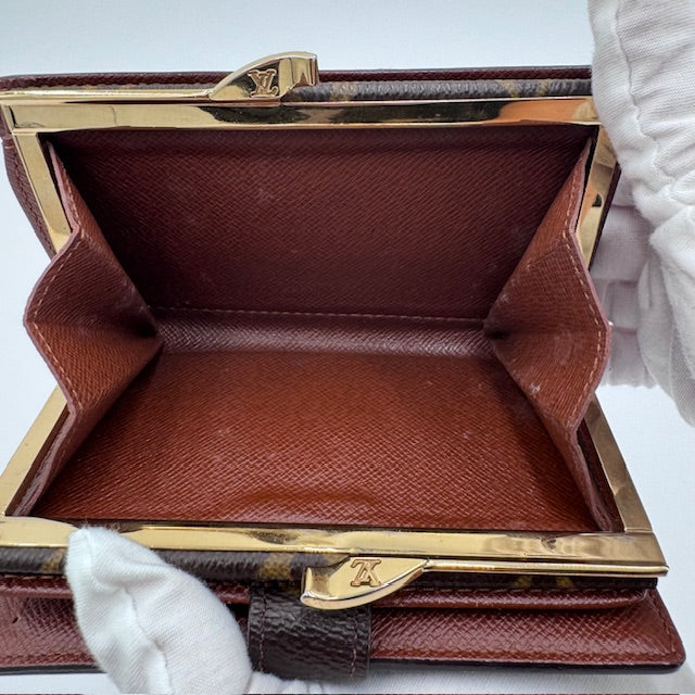 Louis Vuitton Monogram Snap Wallet