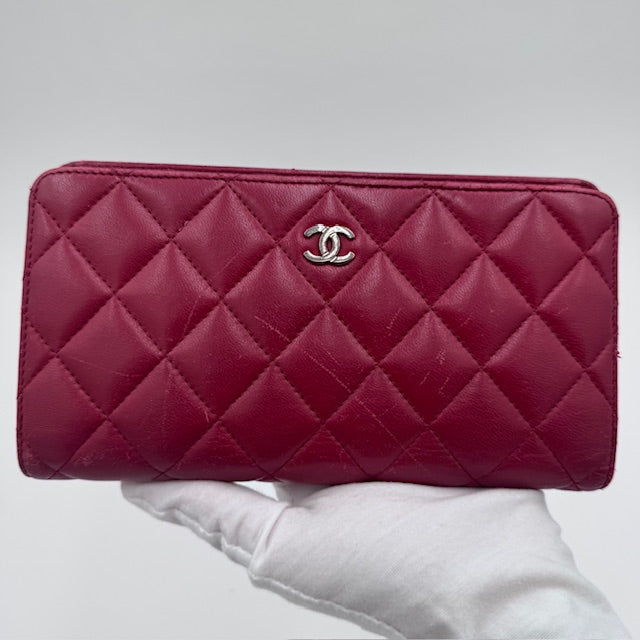 Chanel Quilted Zip-Around Wallet in Burgundy Lambskin