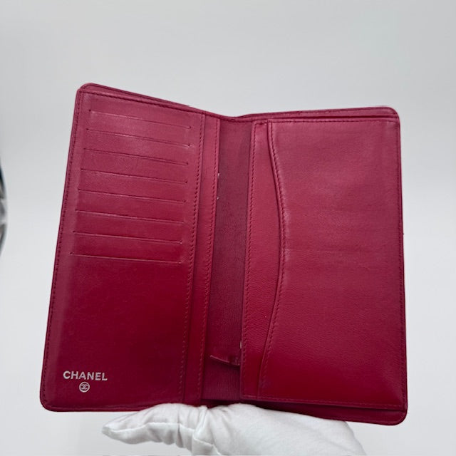 Chanel Quilted Zip-Around Wallet in Burgundy Lambskin