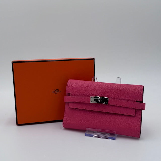 Hermès Kelly Short Wallet Rose Lipstick Epsom Leather Palladium Hardware