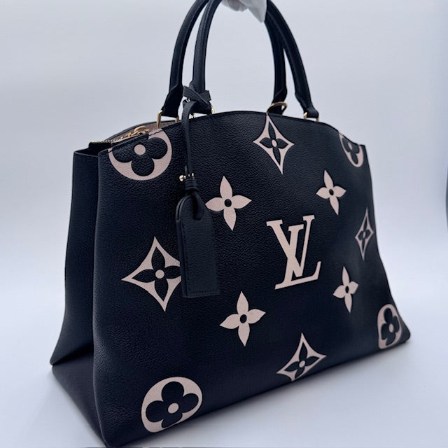 Louis Vuitton Grand Palais PM Black Giant Monogram Bag