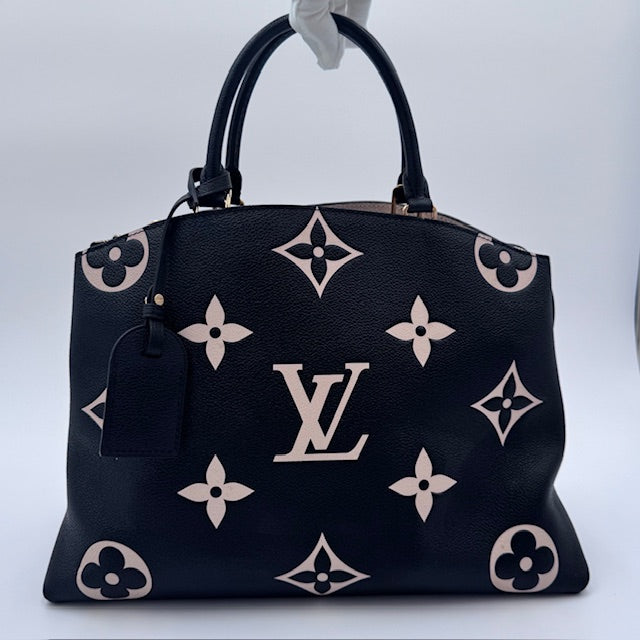 Louis Vuitton Grand Palais PM Black Giant Monogram Bag